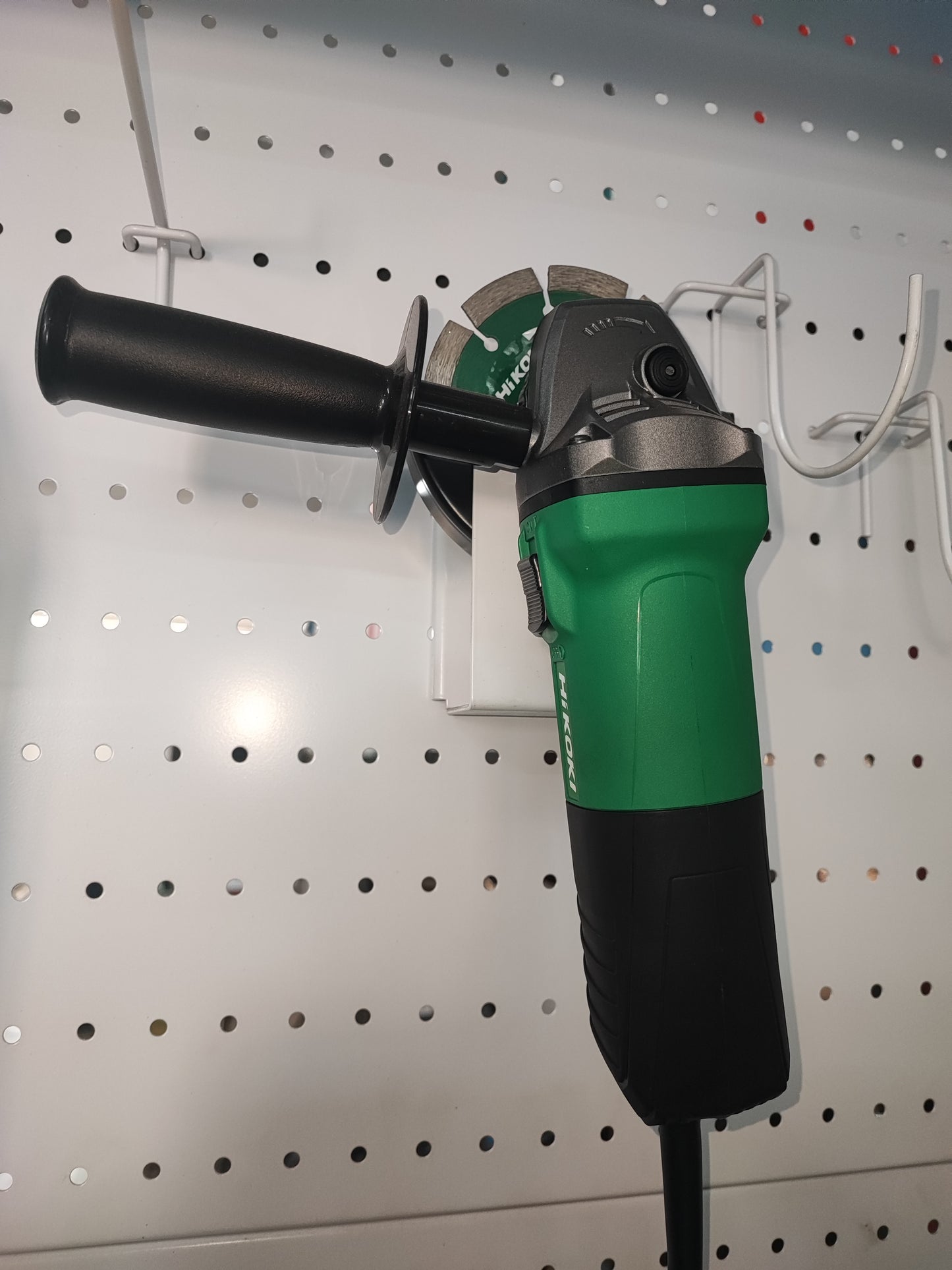 Smerigliatrice Angolare 115mm Hikoki G12SN2 (S) - 900 W con Disco Diam. omaggio